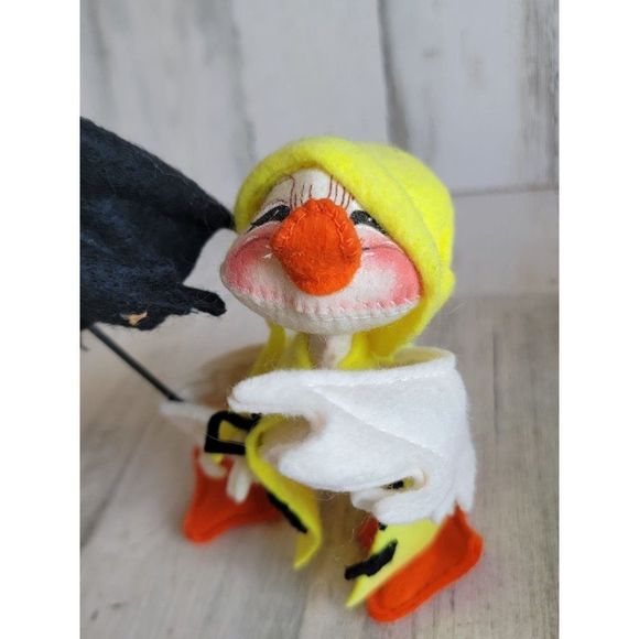 Annalee raincoat duck umbrella 1992 Mobility doll bird - Picture 6 of 11